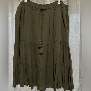 Pine Ridge Mid-Rise Tiered Skirt